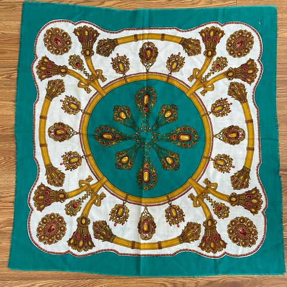 Printed Scarf - Green and Gold - Picture 1 of 3